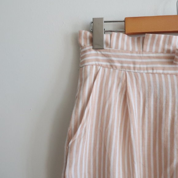 Boho Paper Bag Pants - Picture 3 of 3